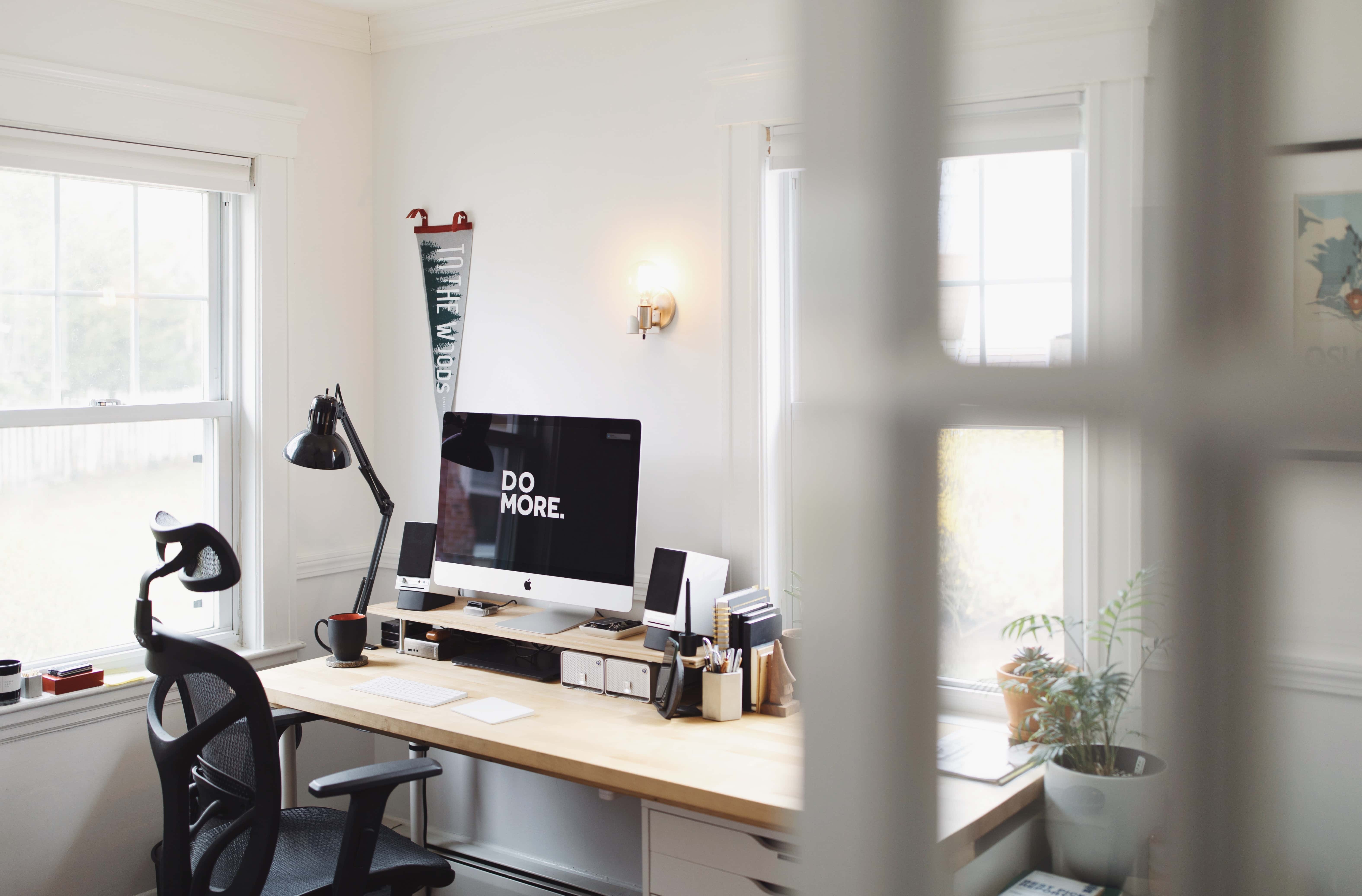 Teletravail Bien Choisir Sa Chaise De Bureau La Boutique Du Dos Blog